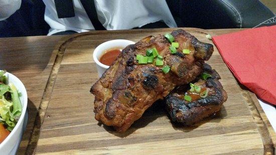 Bizon Pub & Restaurant